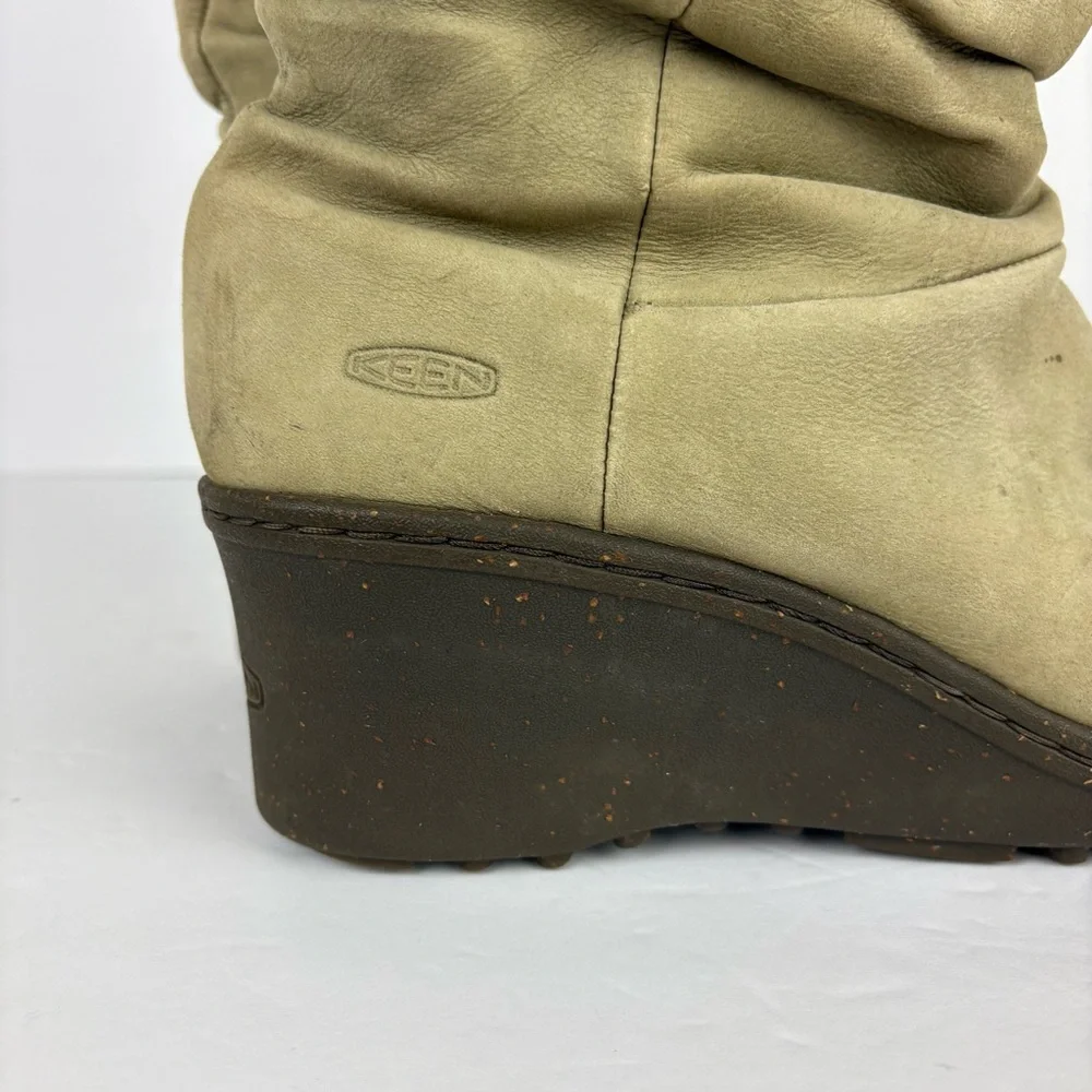 Keen Akita Leather Mid Calf Slouchy Wedge Pull On Boots in Light Green
